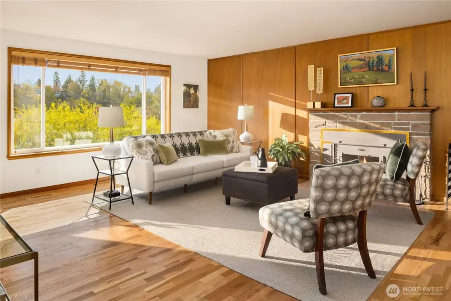 5211 40th Avenue Sw, Seattle, WA 98136 - #2