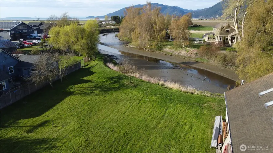 14075 Mactaggart Avenue #6, Edison, WA 98232 - #3