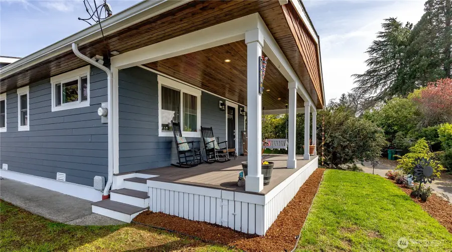 215 SW 183rd Street, Normandy Park, WA 98166 - #3