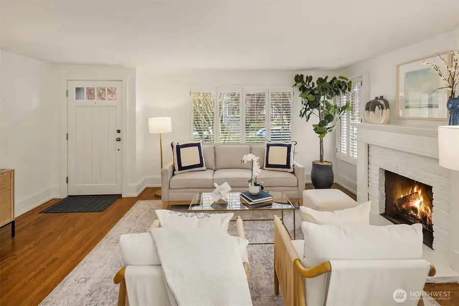 4340 NE 56th Street, Seattle, WA 98105 - #3