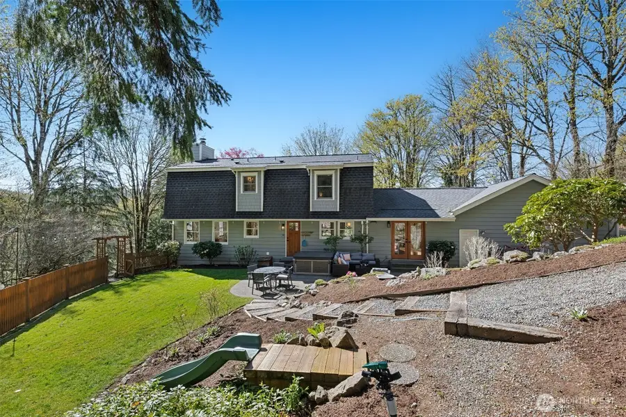 7238 Lakemont Boulevard Se, Bellevue, WA 98006 - #3