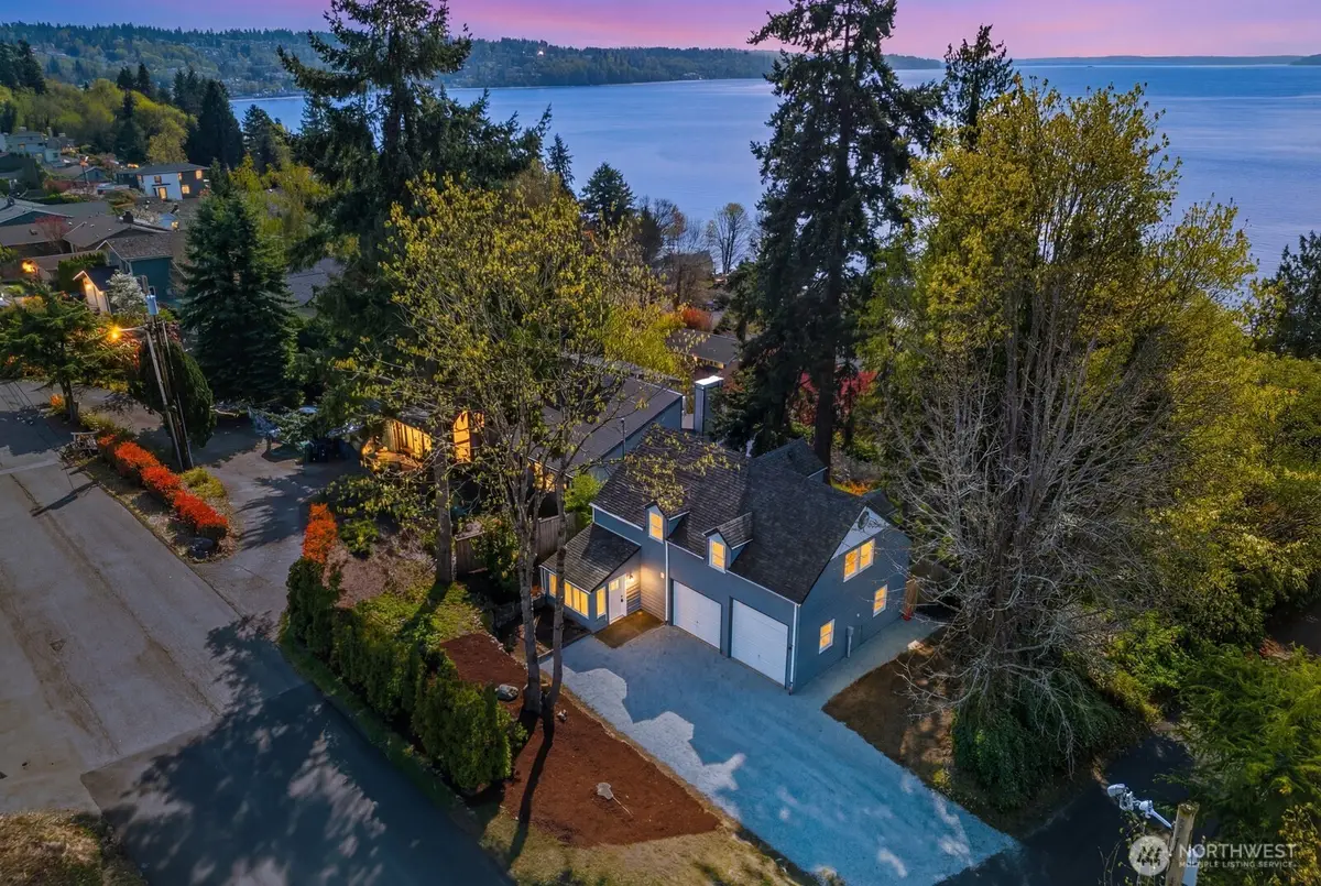 905 S 270th Street, Des Moines, WA 98198 - #1