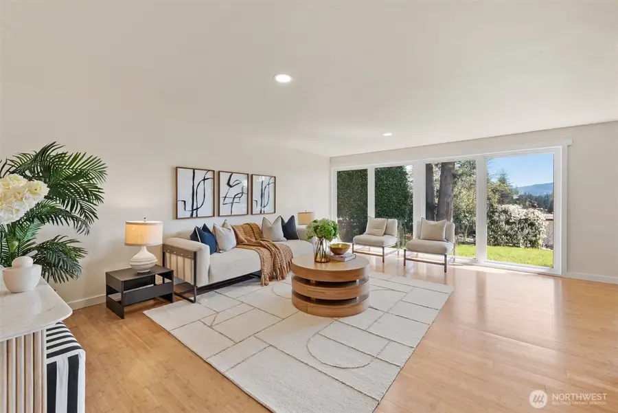 16127 SE 5th Street, Bellevue, WA 98008 - #2