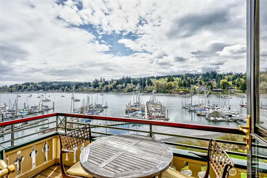 546 Wood Avenue Sw #3K, Bainbridge Island, WA 98110 - #2