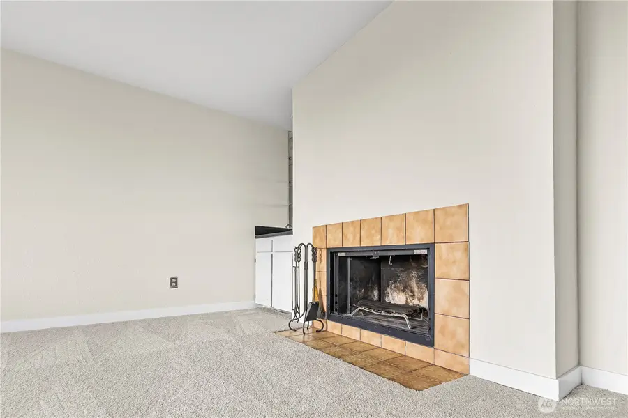 1301 S Puget Drive #A16, Renton, WA 98055 - #3