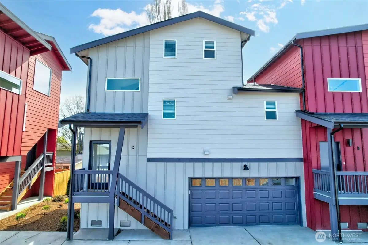 27523 102nd Avenue Nw #C, Stanwood, WA 98292 - #1