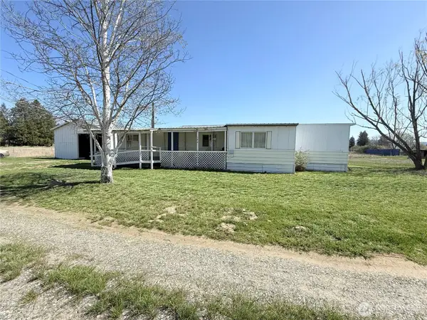322 Conconully Road, Omak, WA 98841