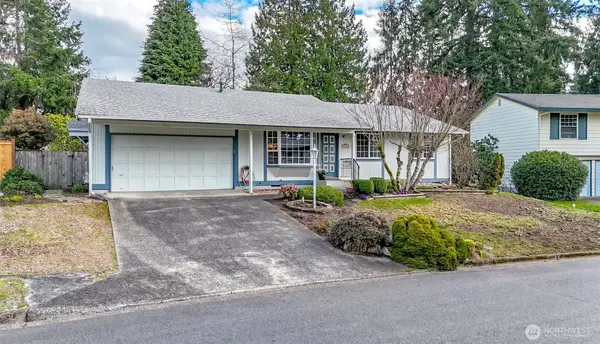 32334 9th Avenue S, Federal Way, WA 98003