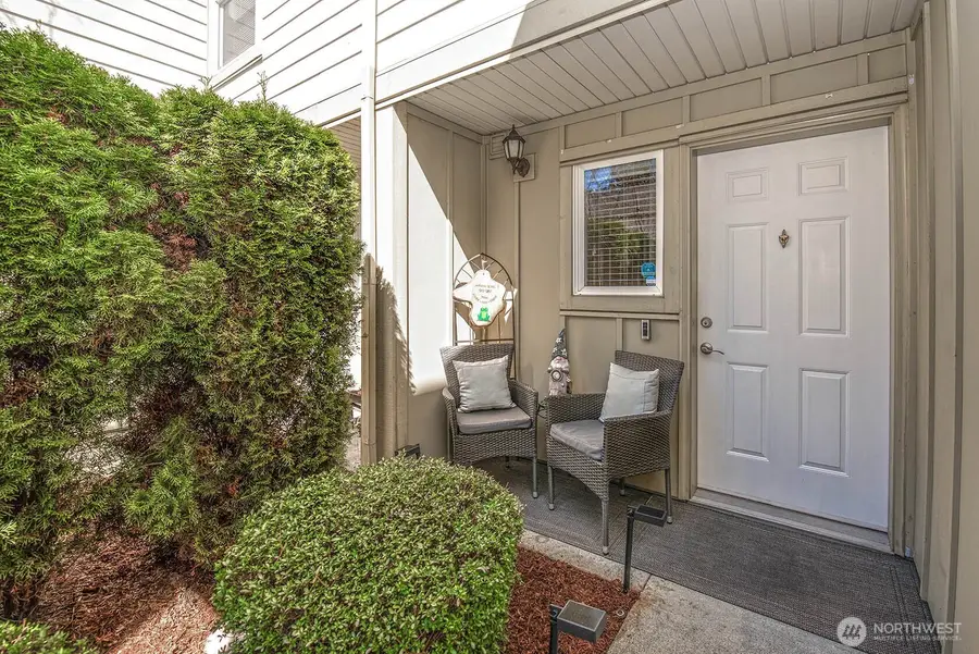 1600 121st Street Se #B102, Everett, WA 98208 - #2