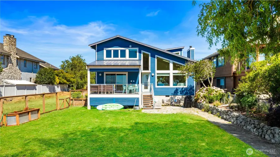 2402 Sunlight Beach Road, Clinton, WA 98236 - #2