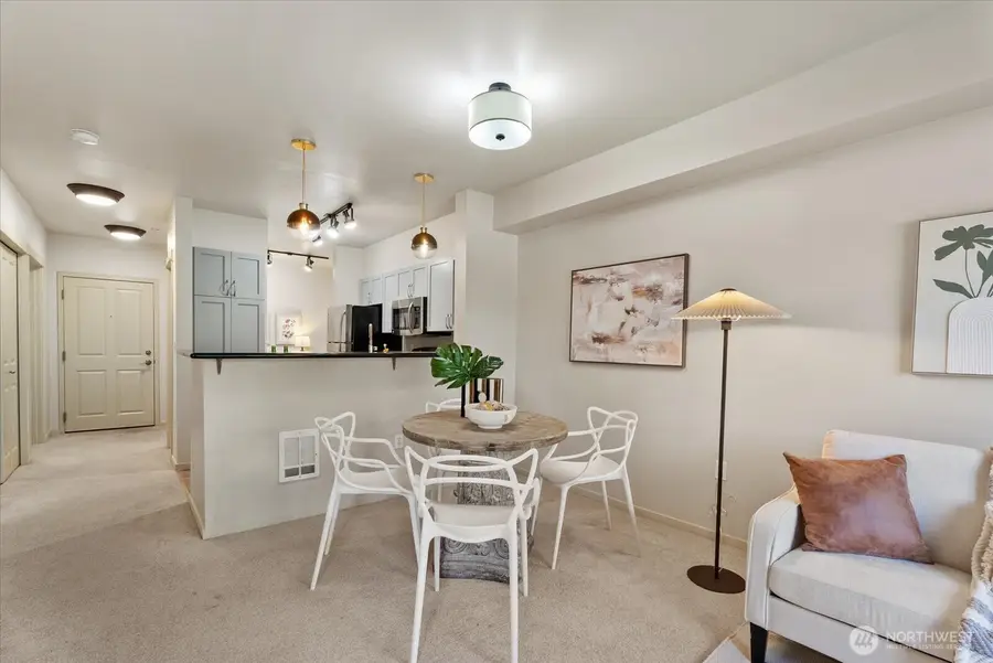 111 108th Avenue Ne #A312, Bellevue, WA 98004 - #3