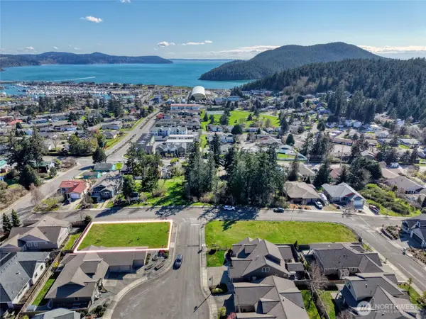 2719 Strom Place, Anacortes, WA 98221