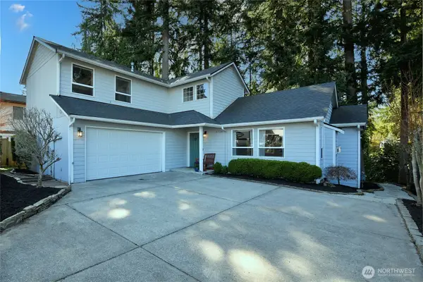 5726 East Drive, Everett, WA 98203