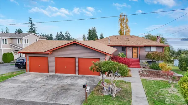 2601 2nd Avenue E, Port Orchard, WA 98366