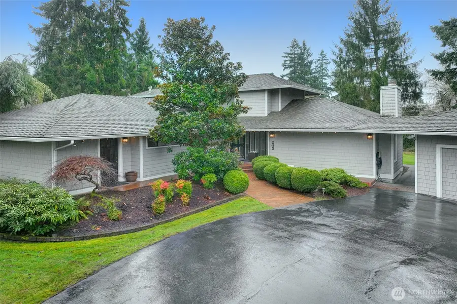 243 140th Avenue Ne, Bellevue, WA 98005 - #2