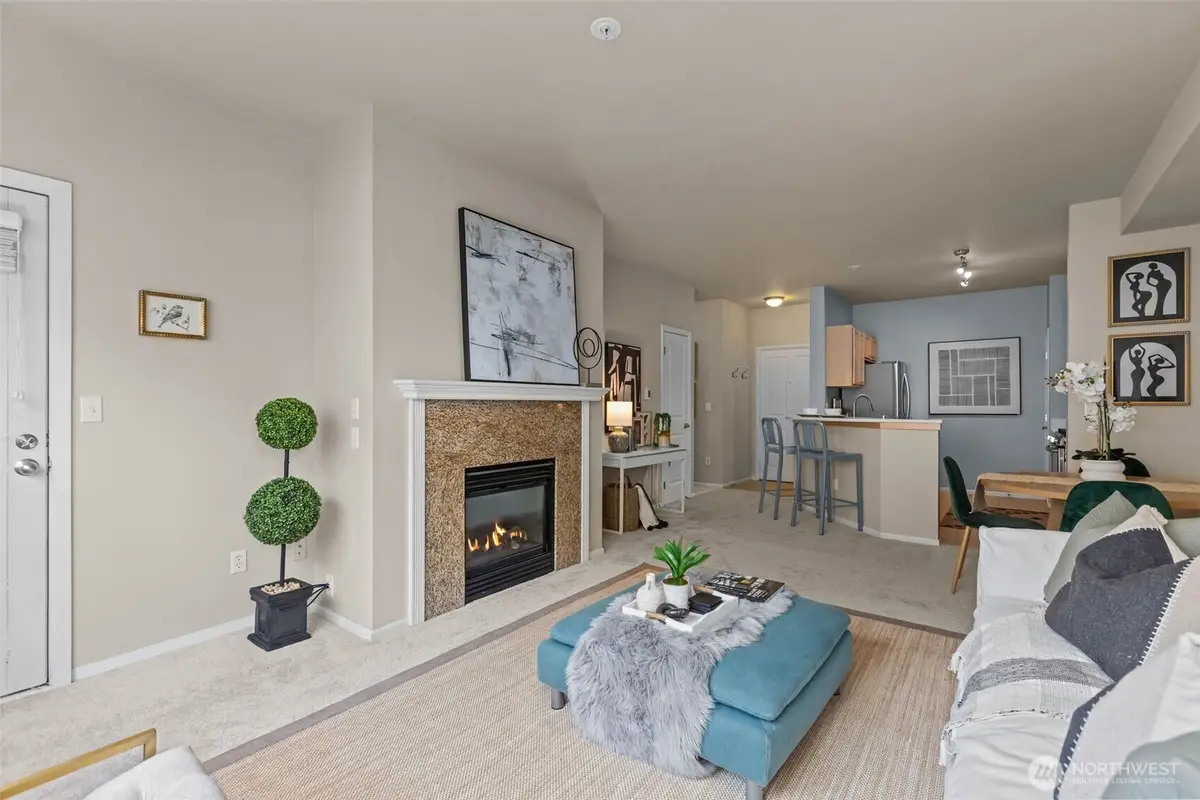 560 225th Lane Ne #B202, Sammamish, WA 98074 - #1