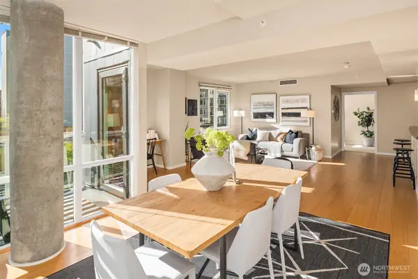 76 Cedar Street #609, Seattle, WA 98121