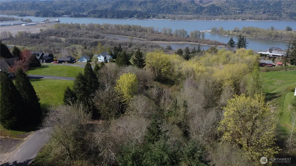 420 Topeka Road, Kelso, WA 98626 - #1