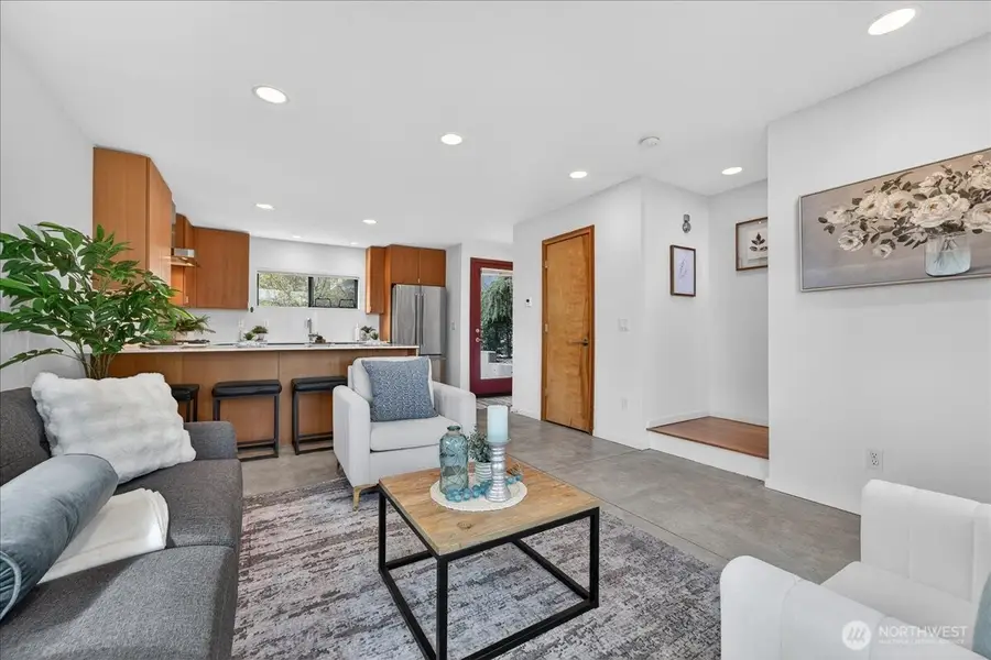 943 Martin Luther King Jr Way S #A, Seattle, WA 98144 - #3