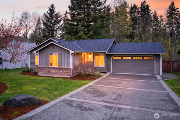 17718 NE 137th Court, Redmond, WA 98052