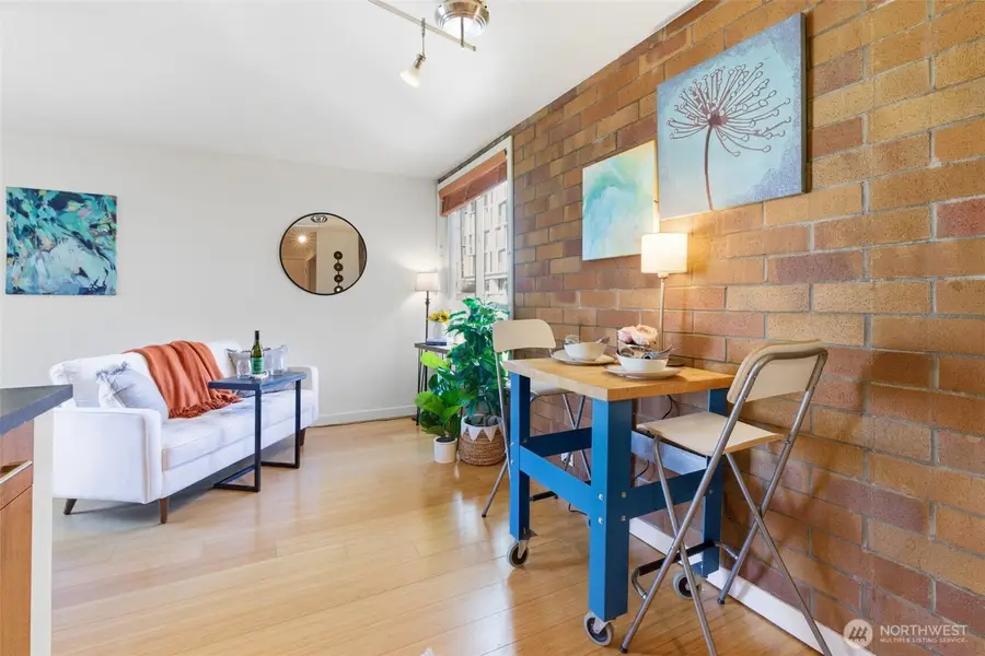 905 Cherry Street #306, Seattle, WA 98104 - #3