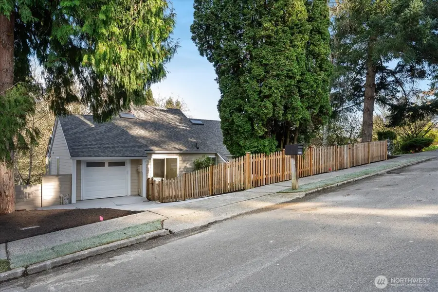 16018 36th Avenue Ne, Lake Forest Park, WA 98155 - #3