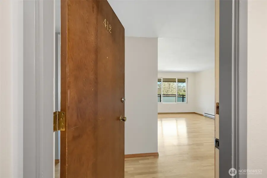 7001 Sand Point Way Ne #A412, Seattle, WA 98115 - #2