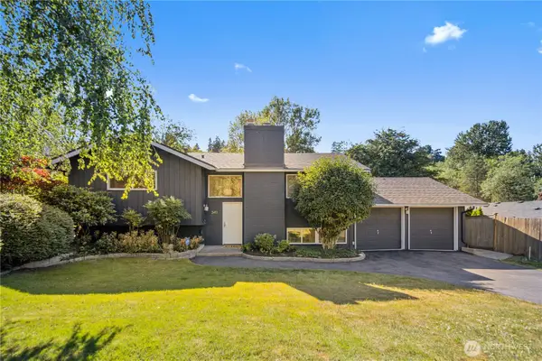 3411 77th Place Se, Mercer Island, WA 98040
