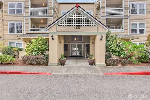 4133 224th Lane Se #202, Issaquah, WA 98029