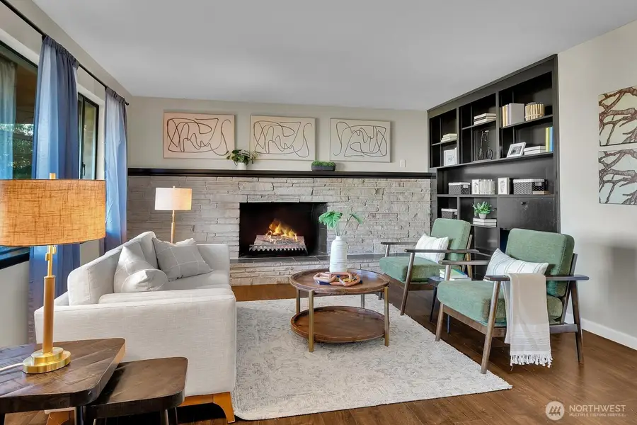 3719 38th Avenue Sw, Seattle, WA 98126 - #2