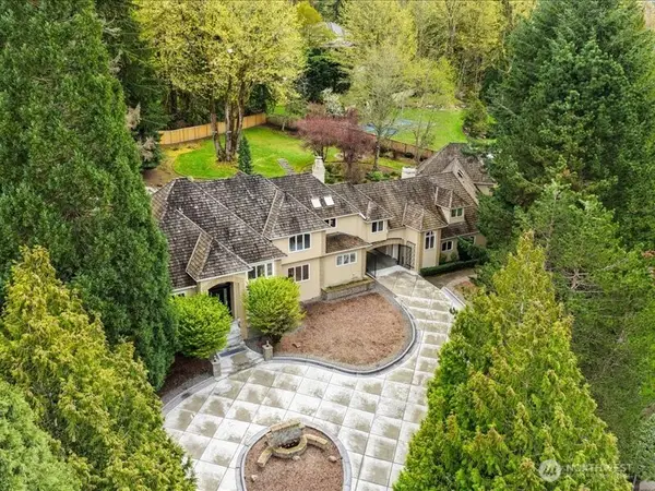 6158 162nd Place Se, Bellevue, WA 98006