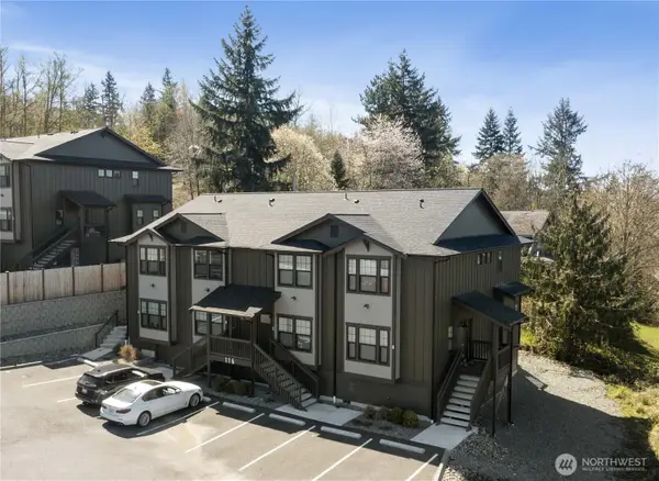 116 Orchard Avenue S #D, Eatonville, WA 98328