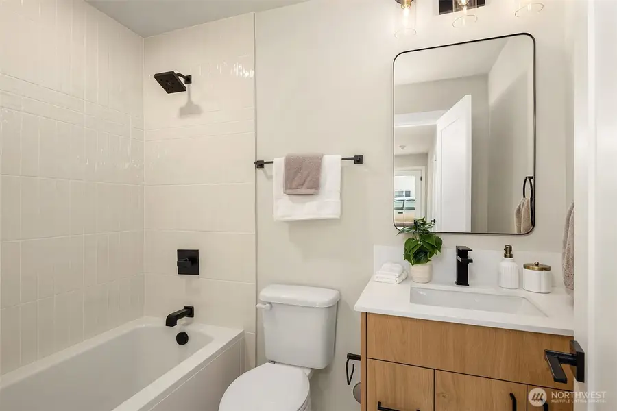 5718 14th Avenue Nw, Seattle, WA 98107 - #3