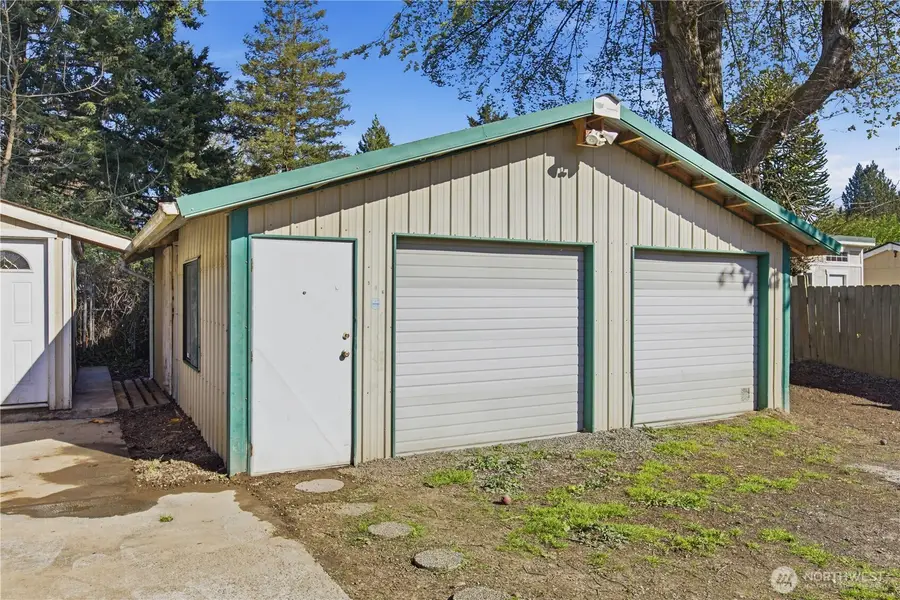 516 6th Ave S, Kent, WA 98032 - #3
