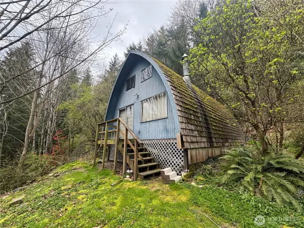 27011 SE 74th Street, Issaquah, WA 98027