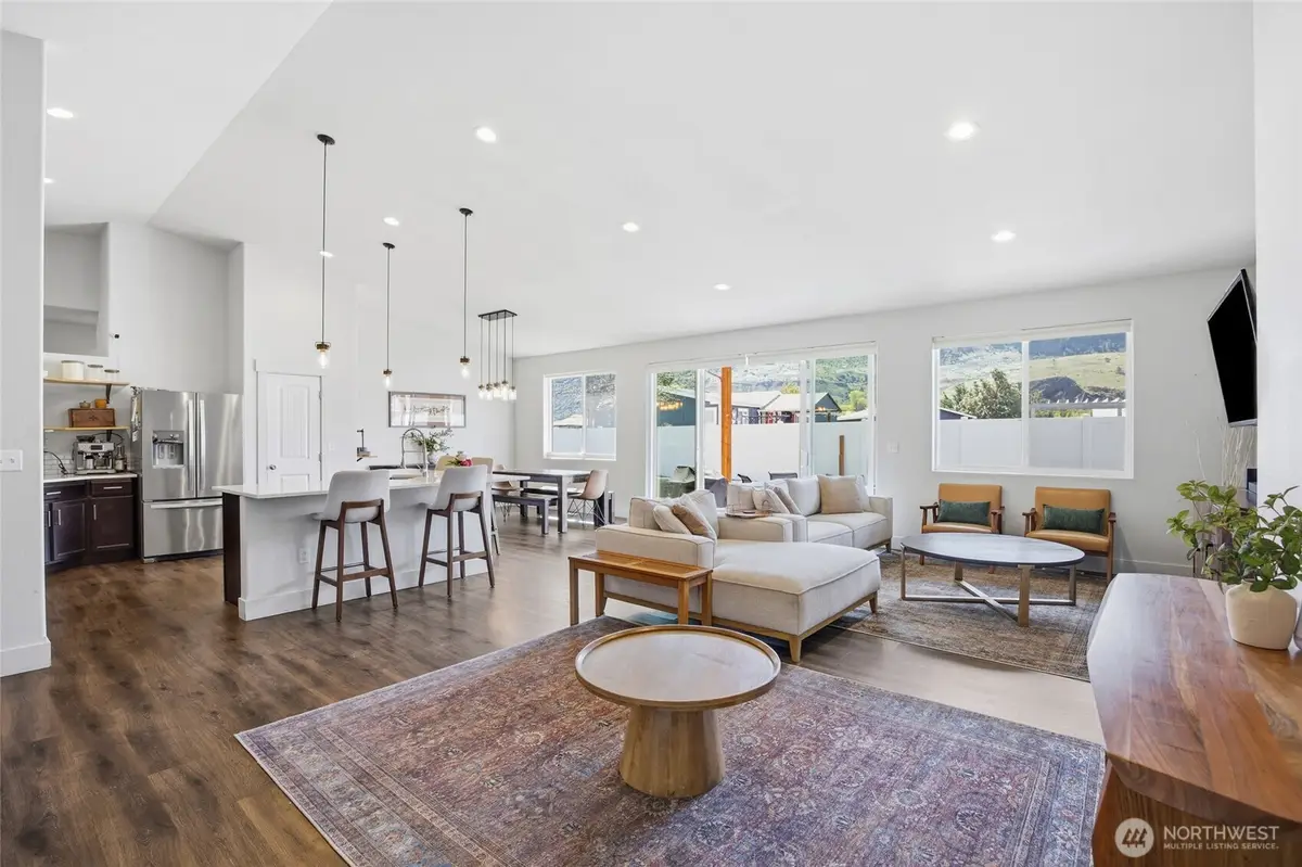 44 Jamey Lane, Malaga, WA 98828 - #1