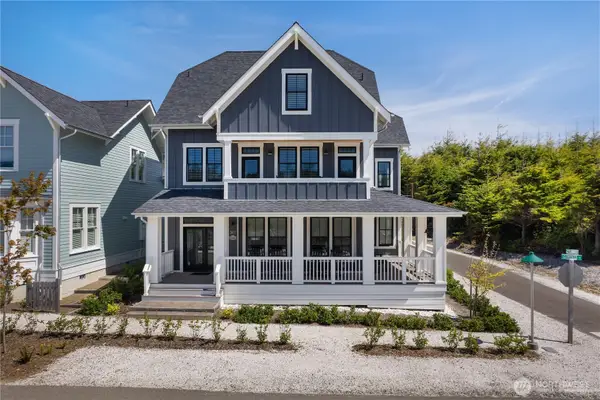 367 Compass Street, Pacific Beach, WA 98571