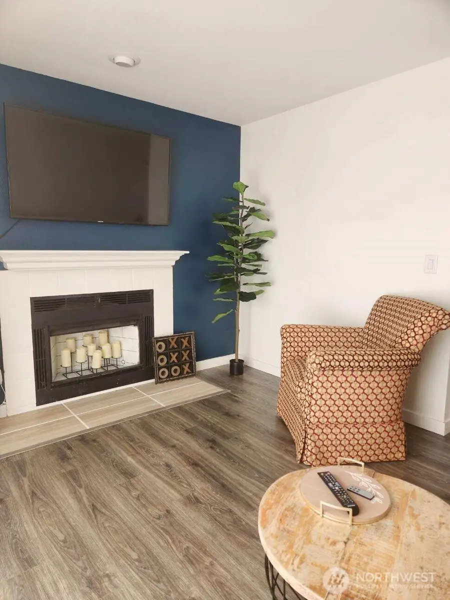 1915 E Spruce Street #B, Seattle, WA 98122 - #3