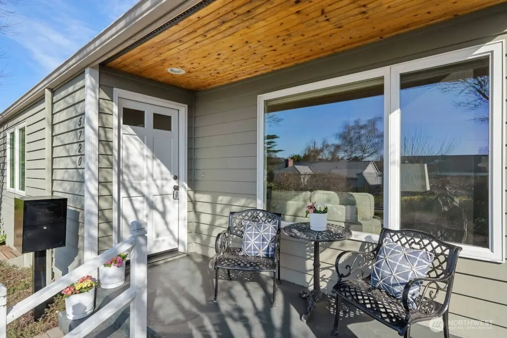 5720 59th Avenue Ne, Seattle, WA 98105 - #1