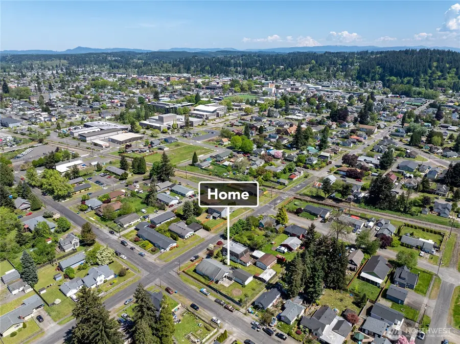928 W Cherry Street, Centralia, WA 98531 - #2