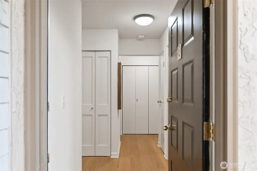 10419 NE 32nd Place #E204, Bellevue, WA 98004 - #2