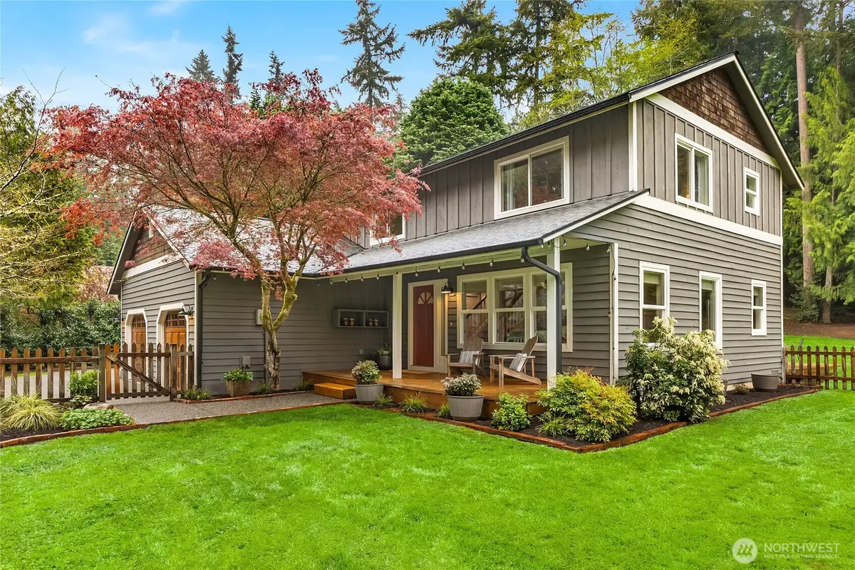 8450 Jennie Avenue Ne, Bainbridge Island, WA 98110 - #1