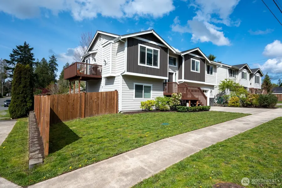 14605 20th Avenue Ne, Shoreline, WA 98155 - #2