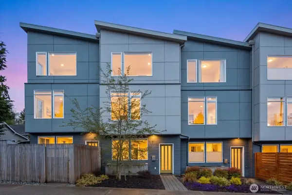 3912 SW Brandon Street, Seattle, WA 98136