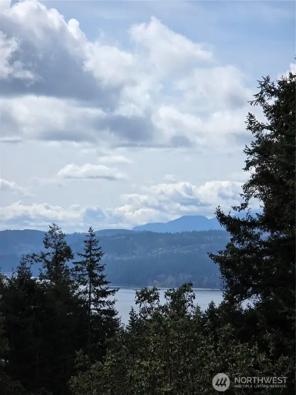 5612 Cape George Rd, Port Townsend, WA 98368