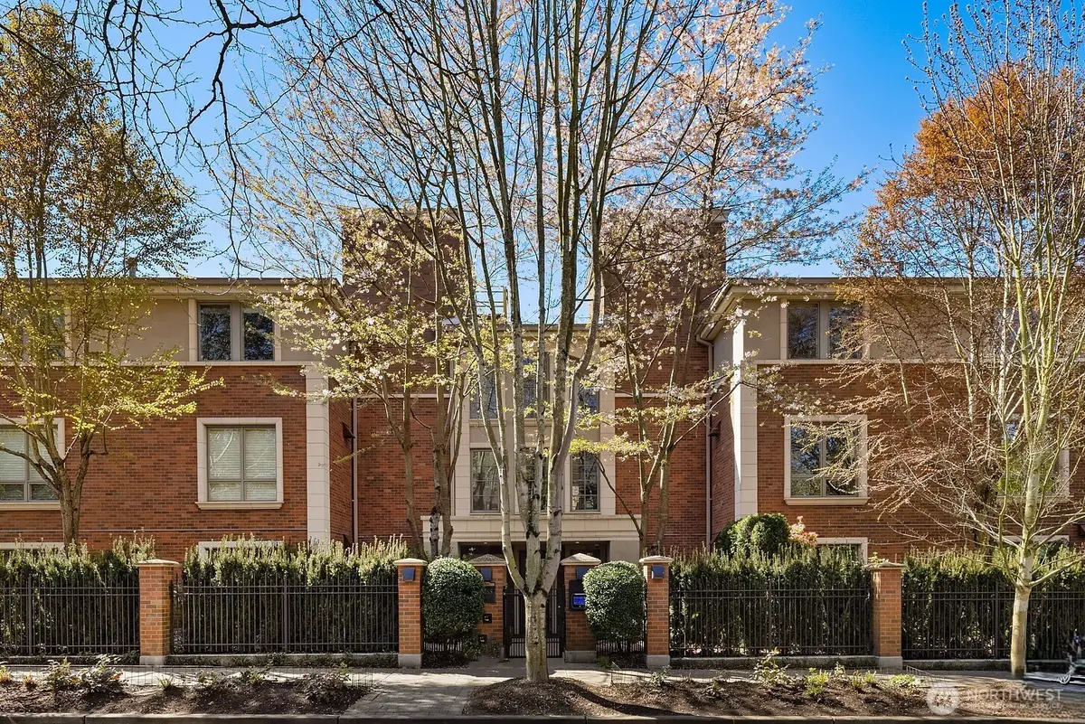 1185 Broadway E #1, Seattle, WA 98102 - #1