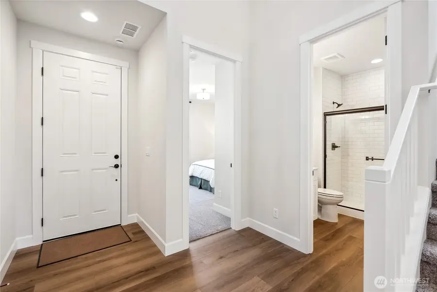 10697 Treasure Drive Nw #111, Silverdale, WA 98383 - #2