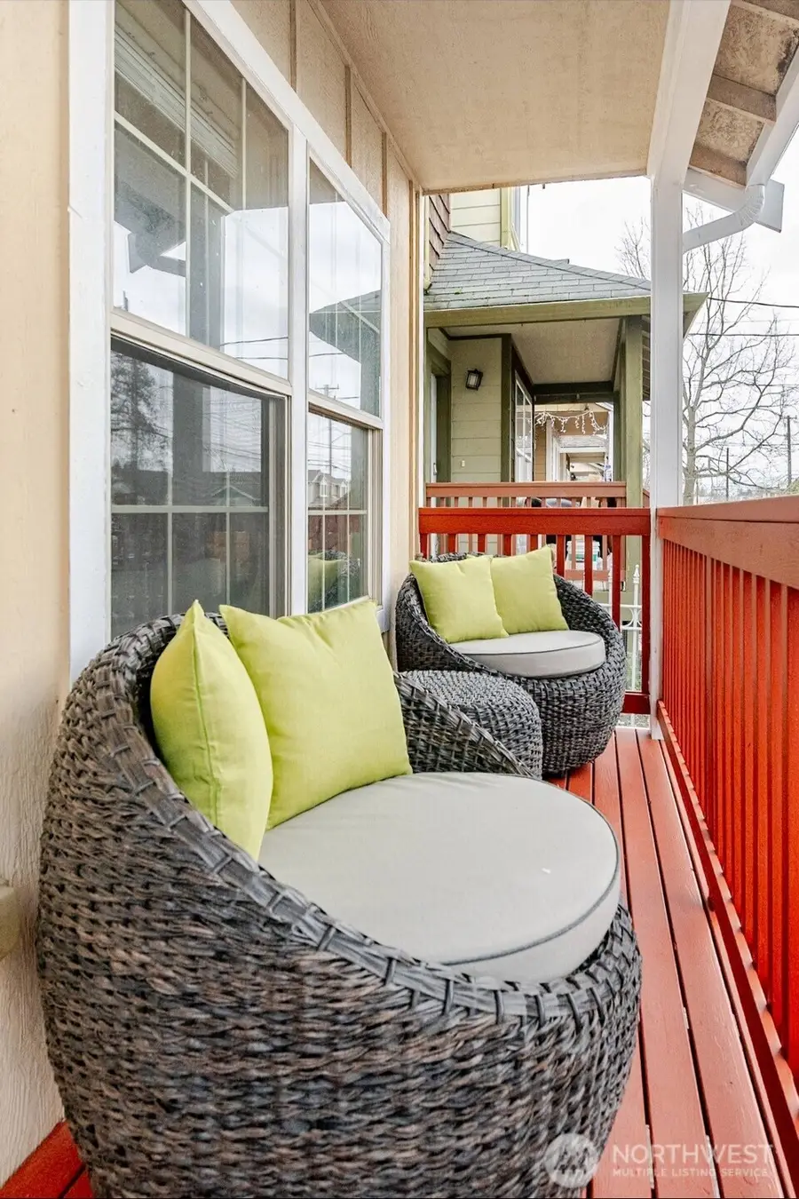 10047 17th Avenue Sw, Seattle, WA 98146 - #2