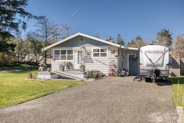 241 S Hoquiam Street, Westport, WA 98595