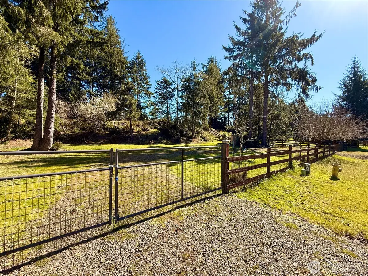 1004 Discovery Avenue Se #462&463, Ocean Shores, WA 98569 - #1